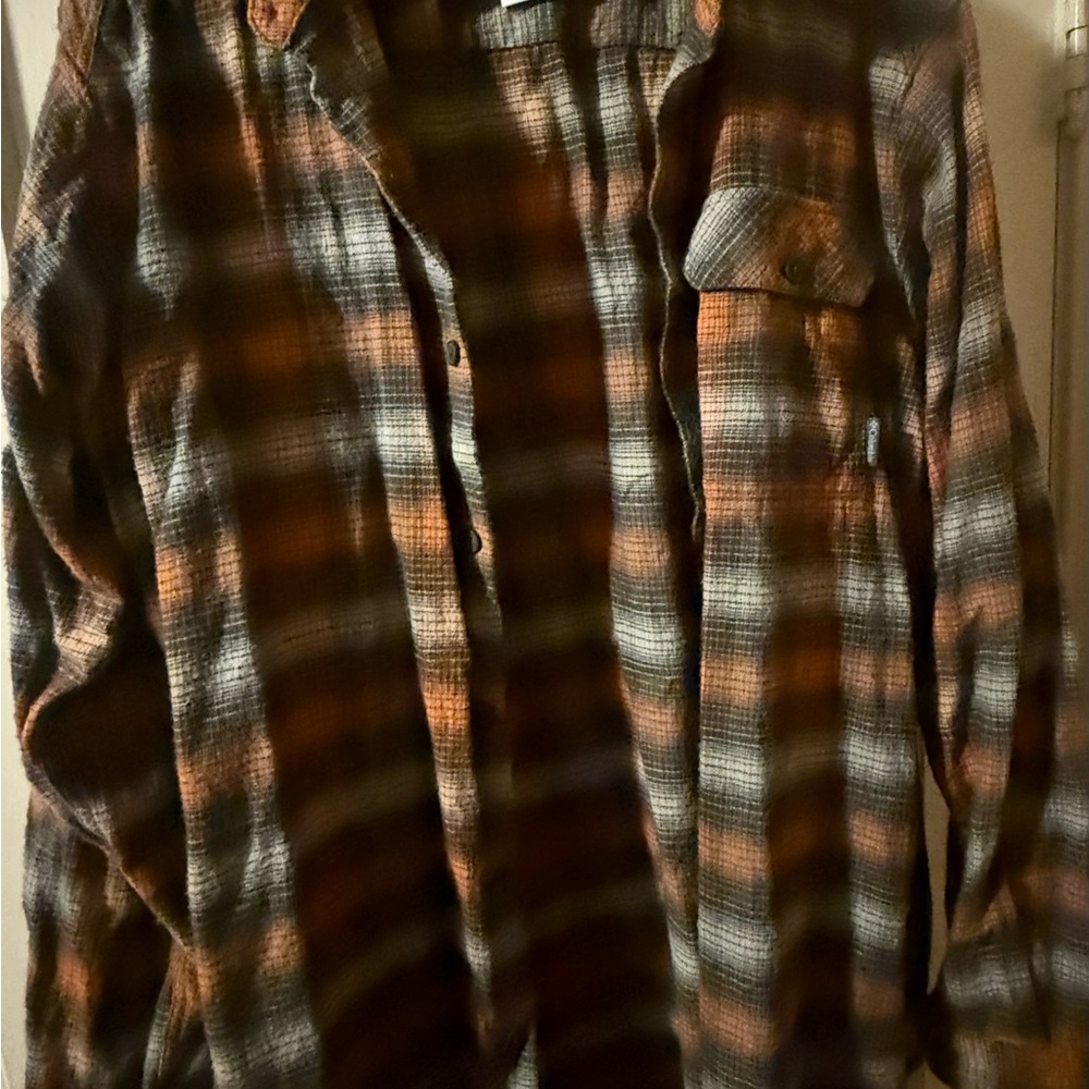 Columbia Plaid Button-Up Shirt